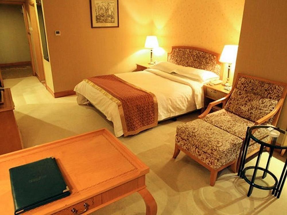 Sea Horizon Hotel Dalian Bagian luar foto