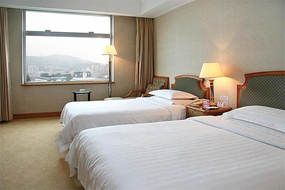 Sea Horizon Hotel Dalian Bagian luar foto
