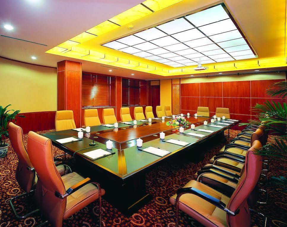 Sea Horizon Hotel Dalian Bagian luar foto
