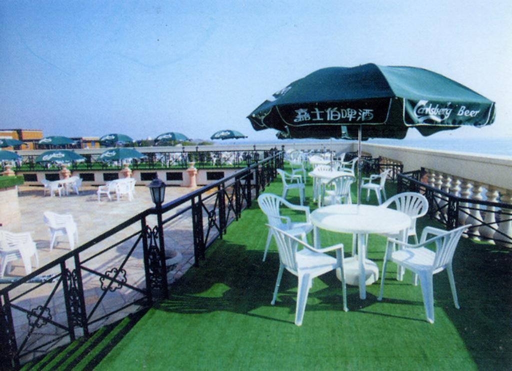 Sea Horizon Hotel Dalian Bagian luar foto